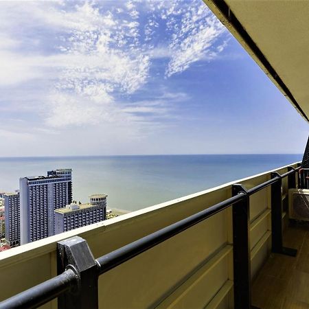 Orbi City Sea Side & Sea View Apartments Batumi Exterior photo